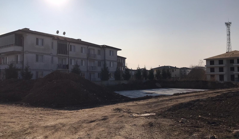 Müteahhit kaçtı diye soluğu karakolda aldılar