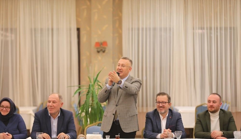 mutlu-isiksu-mahalle-baskanlari-ile-bir-araya-geldiahpor2htnm
