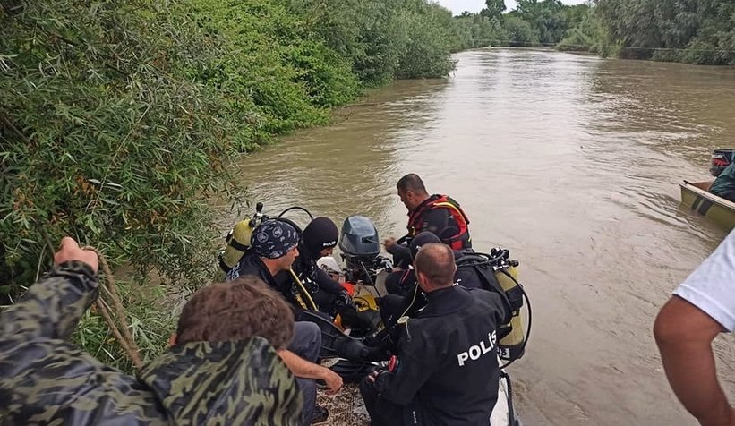 Nehirde kaybolmuştu Kardeşinin çırpınışlarını çekti