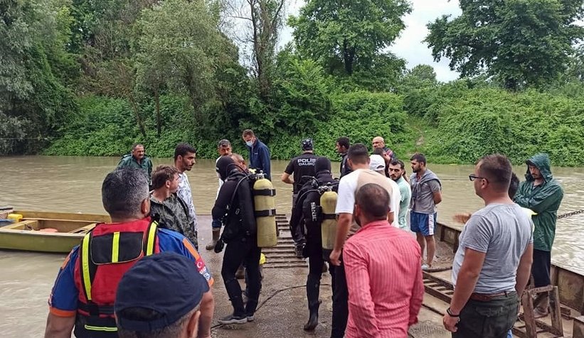 Nehirde kaybolmuştu Kardeşinin çırpınışlarını çekti