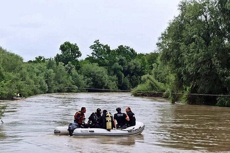 Nehirde kaybolmuştu Kardeşinin çırpınışlarını çekti