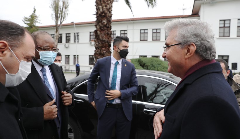 Nijer Başbakanı Sakarya'yı ziyaret etti