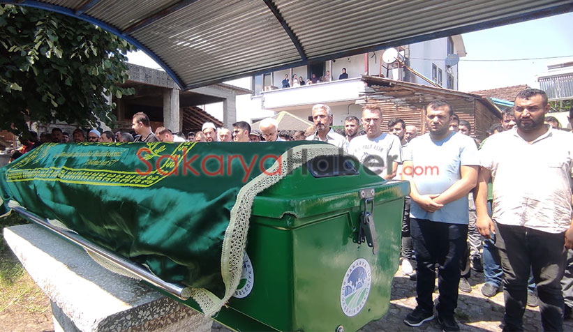 Nişanlısının gözleri önünde boğulan gence son görev