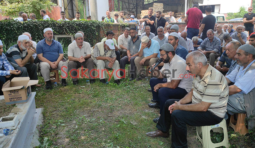 Nişanlısının gözleri önünde boğulan gence son görev