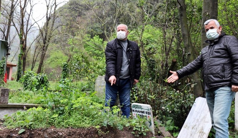 O ilçenin başı mezar hırsızları ile dertte