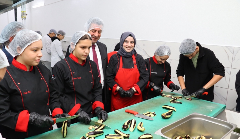 o-meslek-lisesi-gunde-20-bin-ekmek-uretecekajznchdpsl