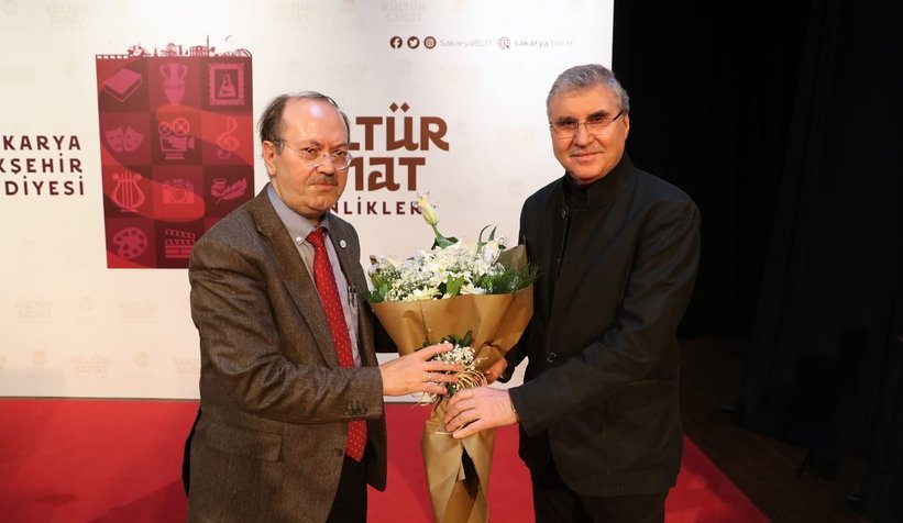 Ocak kültür sanat etkinliklerine Yusuf Kaplan konuk oldu