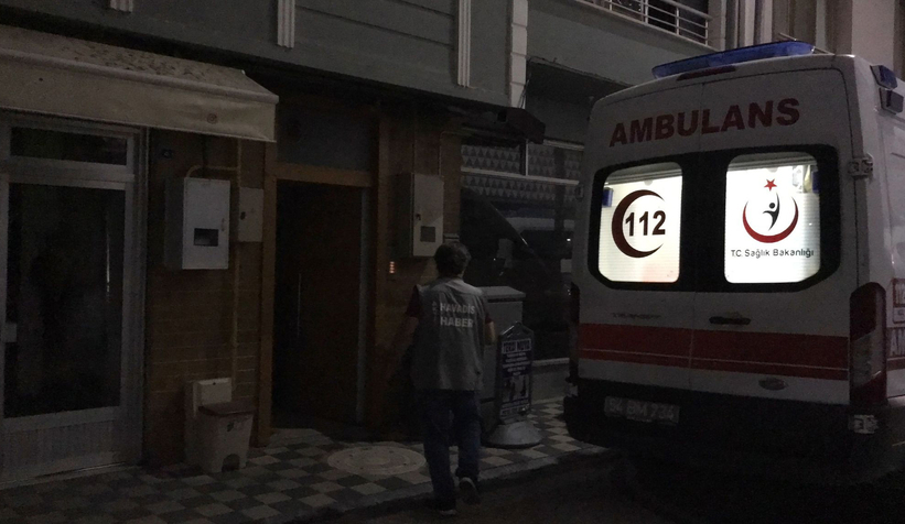 Odada kilitli kaldı