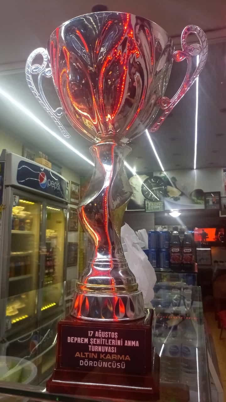 Oğlu futbolcu olsun istedi, kendi antrenör oldu