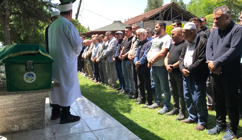 Oğlu tarafından öldürülen Mükerrem Yılmaz toprağa verildi