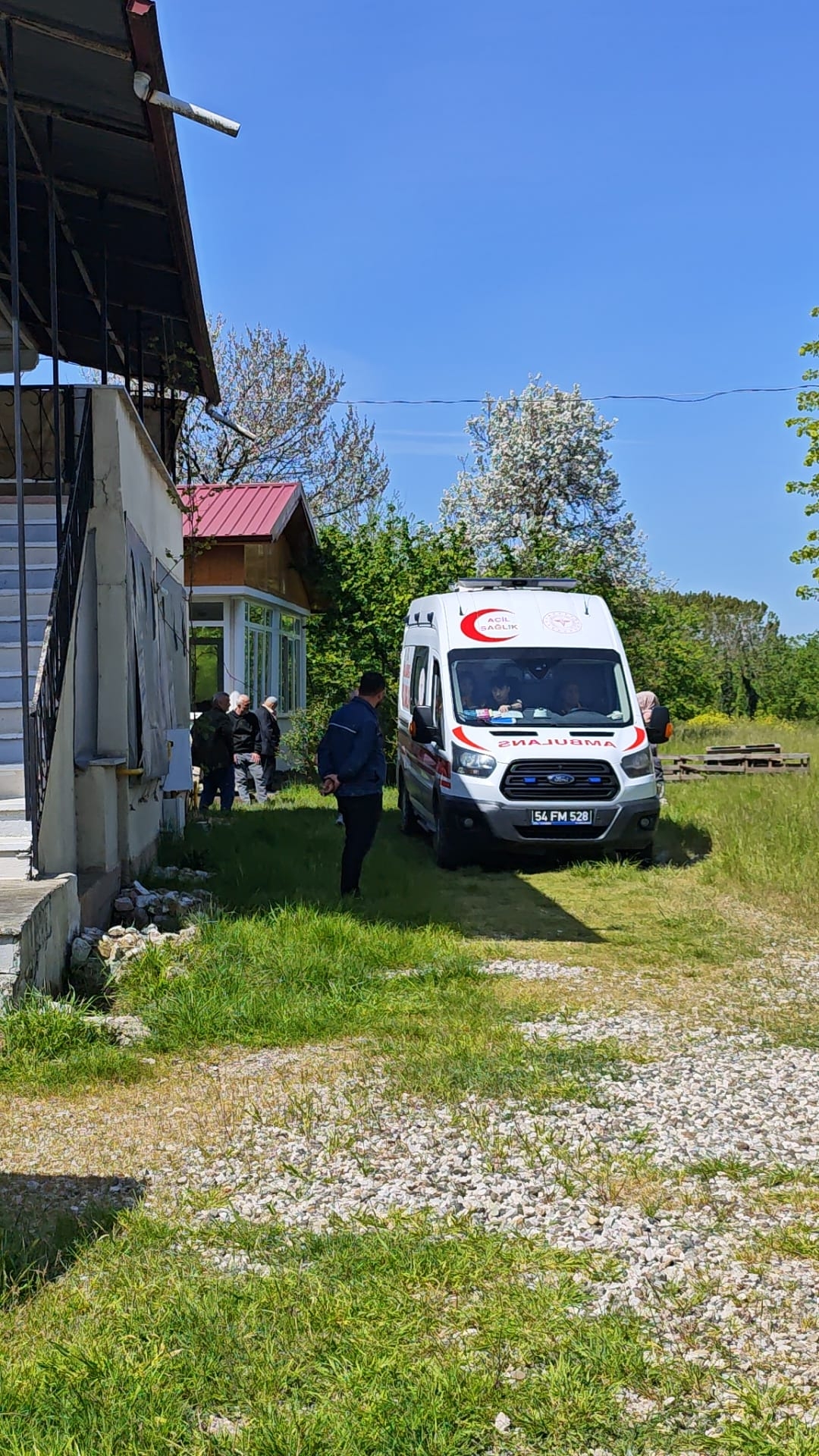 Oğlunu uyandırmak için yanına gitti: Yatakta ölü buldu