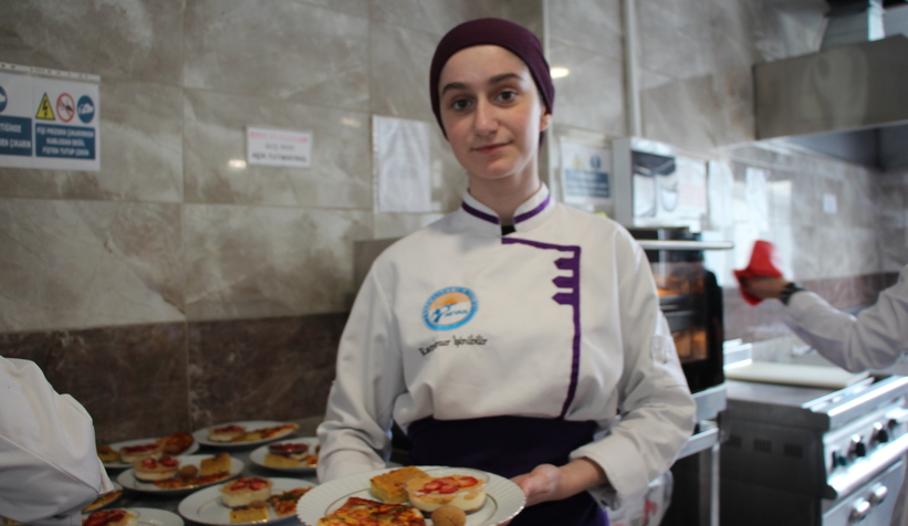 Öğrenciler glutensiz besin hazırladı