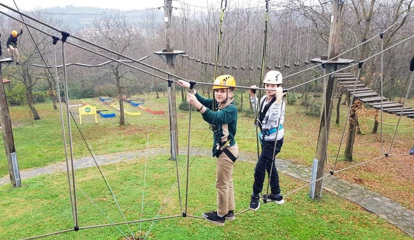 Öğrenciler Macera Park'ta özgüven bilinci kazanıyor