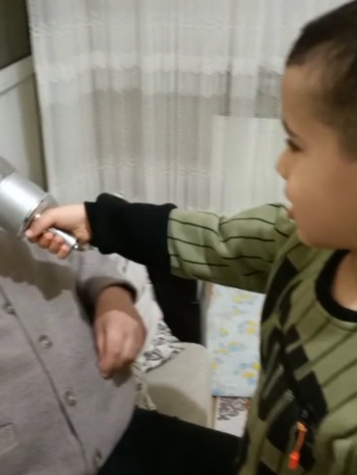 Okulda öğrendiklerini evde aileleri ile uyguluyorlar