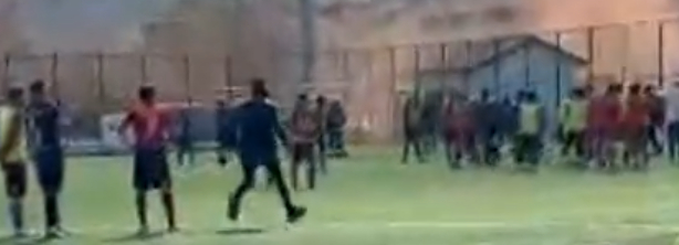 Olaylı maç; maç sonu ortalık karıştı