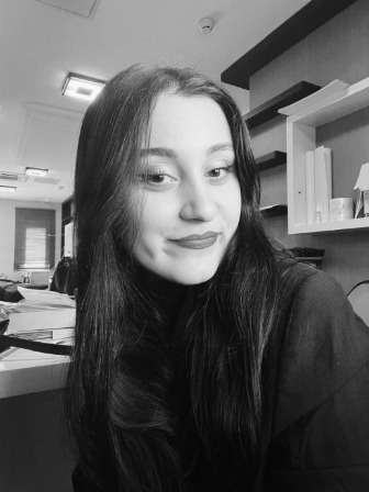 Ölü bulunan Ezgi'nin cenazesi memleketinde toprağa verildi