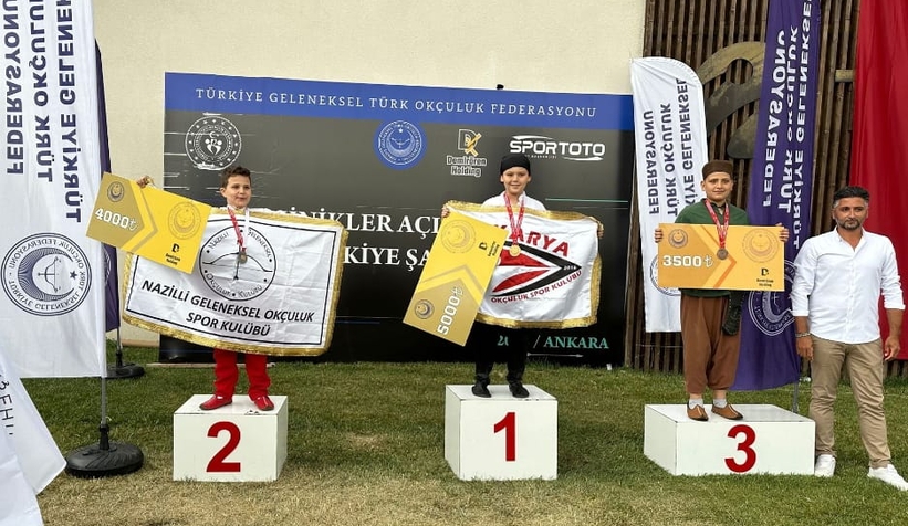 Ömer Faruk Karadeniz şampiyon oldu