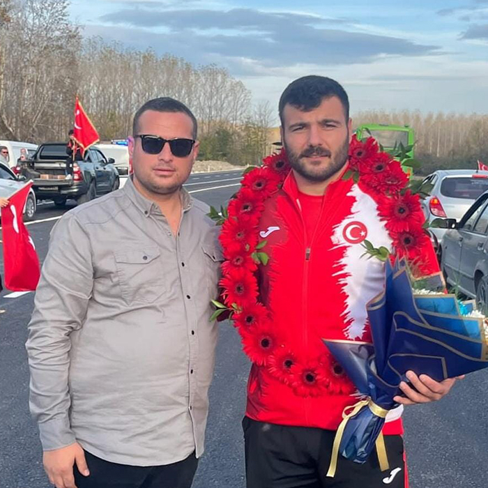 omer-saner-tokyoda-kursuderhlkyms5dg