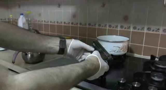 onlarca-silah-ve-balistik-yelek-ele-gecirildid2xhbevgav