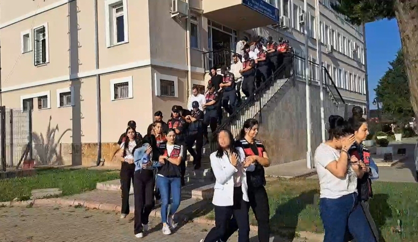 operasyon-sakarya-ya-uzanmisti-elebaslarindan-biri-cinli-kadin-ciktinklyoerrsd