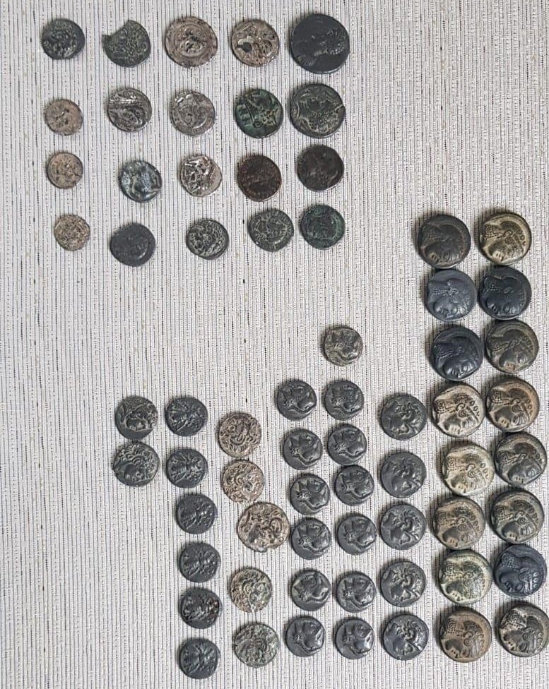 Operasyon yapılan evden tarih çıktı