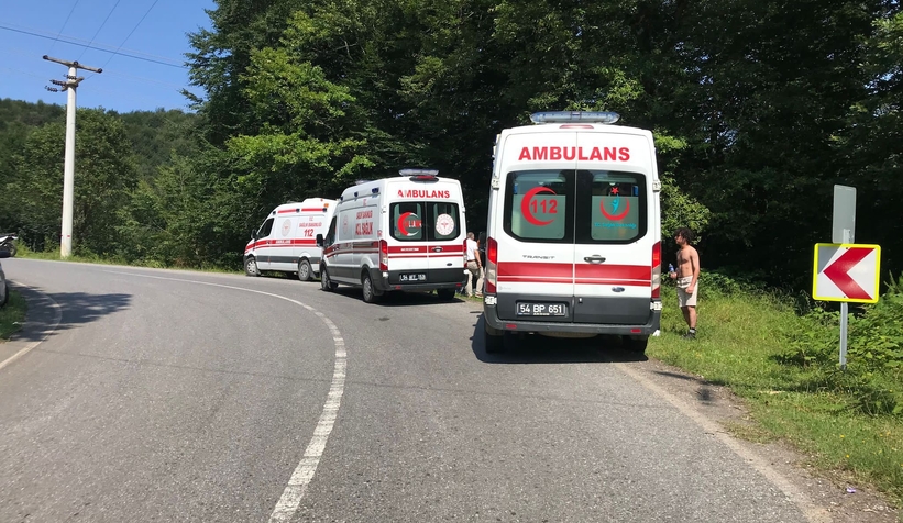 Ormana uçan araçtaki 4 kişi yaralandı