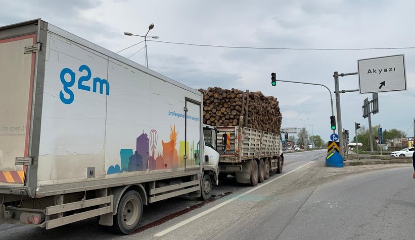 Ormanköy'de kaza; Sürücü araçta sıkıştı