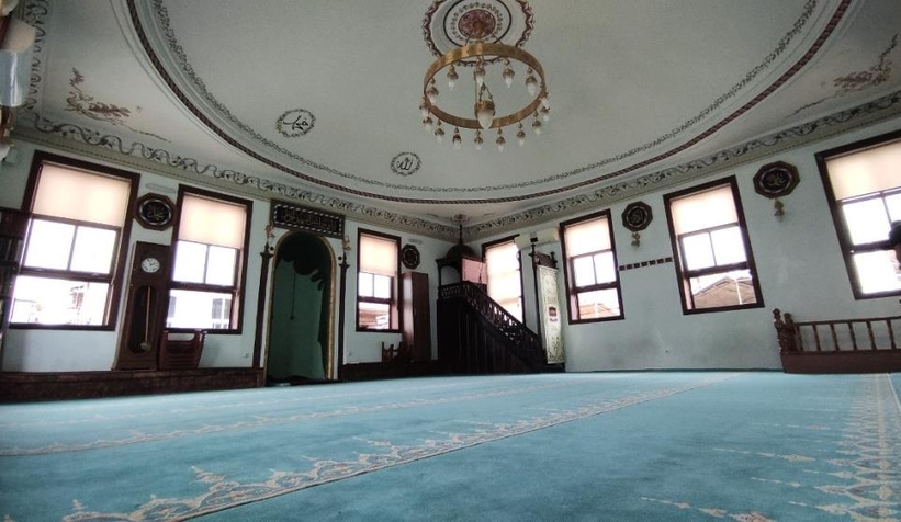 Orta Camii, 3 asra yaklaşan tarihiyle ayakta