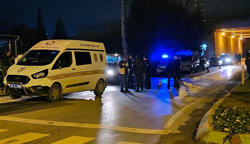 Ortağını kamyonette başından vurup öldürdü