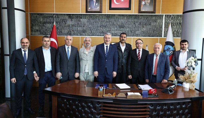osman-celik-e-ziyaretler-suruyorvuezsmxmex