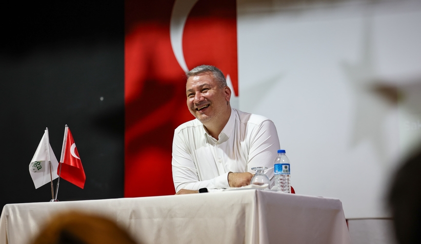 osman-celik-genclerle-bulustubjd2oc9ly1