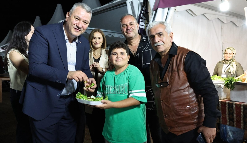osman-celik-ten-incir-festivali-tesekkuruuuf2rvnxwi