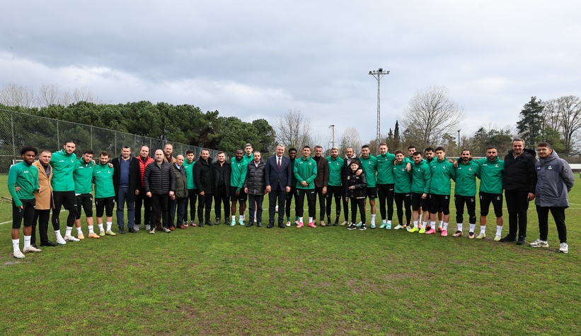 Osman Çelik'ten Sakaryaspor'a ziyaret