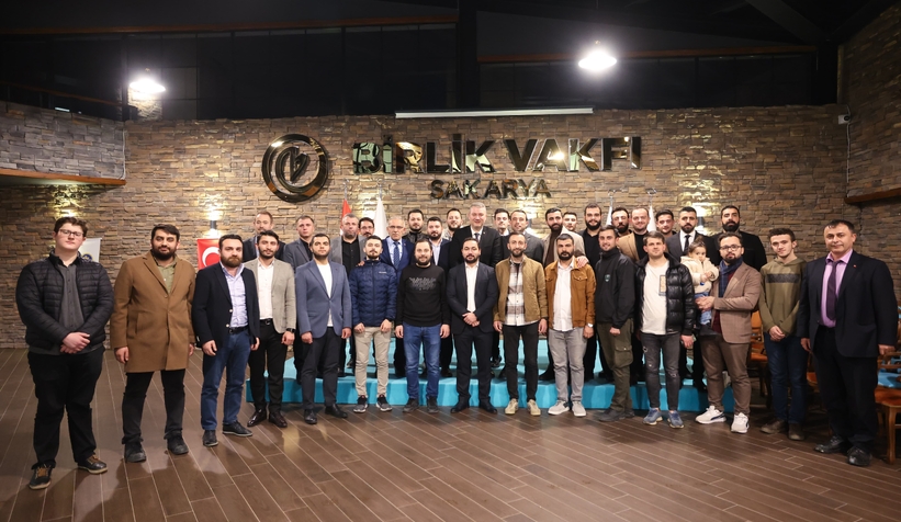 Osman Çelik vakıf ve dernek temsilcileri ile buluştu