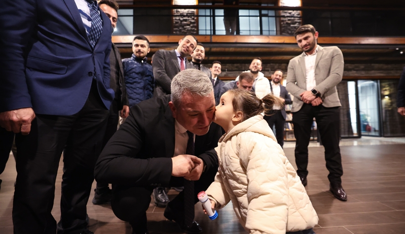 Osman Çelik vakıf ve dernek temsilcileri ile buluştu