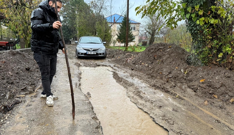 otomobil-dev-cukura-gomuldubmhtdfirzl