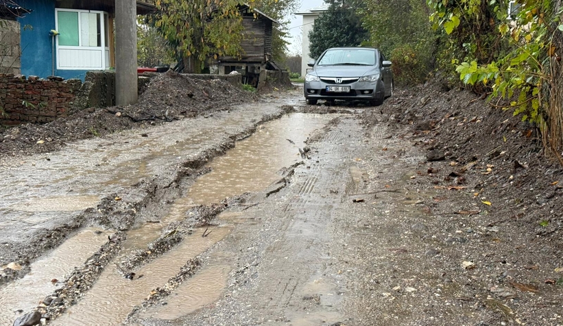 otomobil-dev-cukura-gomuldubmhtdfirzl