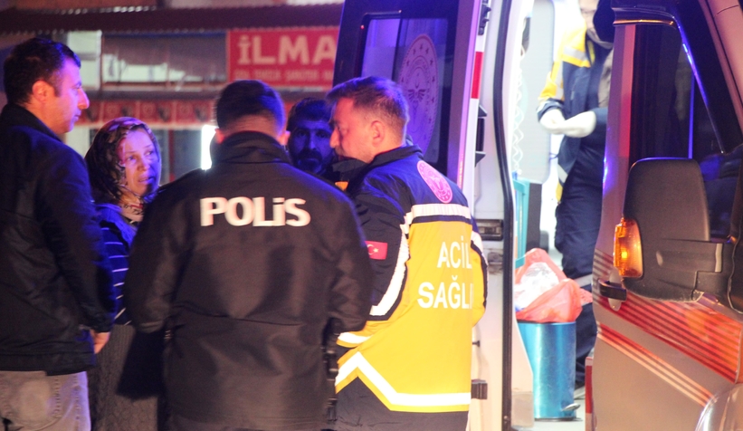 otomobil-ile-carpisan-motosikletli-yaralandirln2vgk5rs