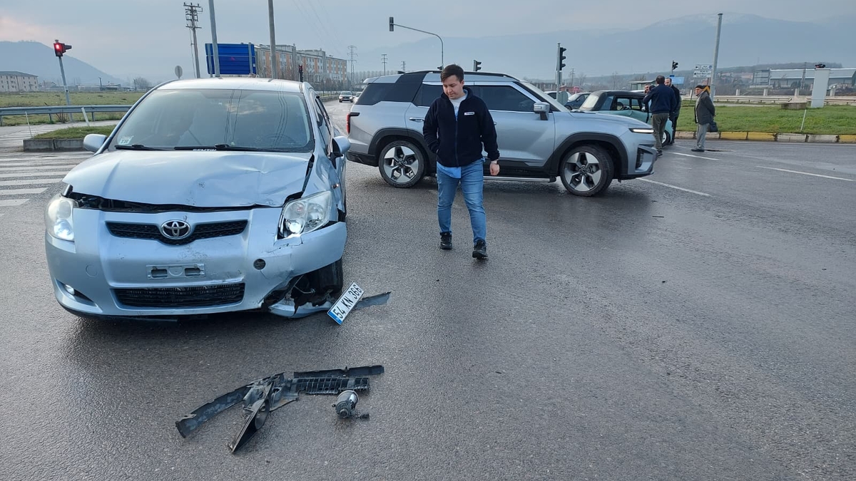 otomobil ile elektrikli aracın çarpıştığı kazada bir kişi yaralandı