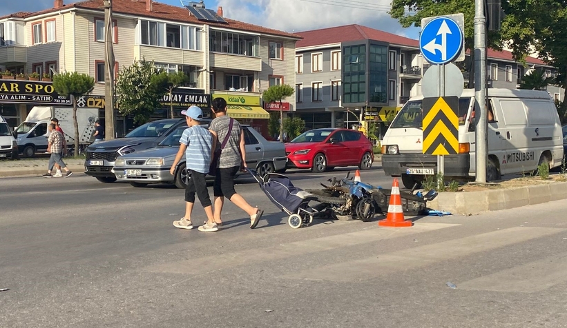 Otomobil ile motosiklet çarpıştı: 1 ölü