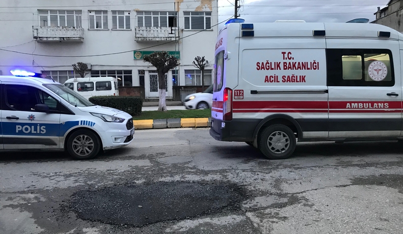 otomobil-ile-motosikletli-kurye-carpistinxl5c21rue