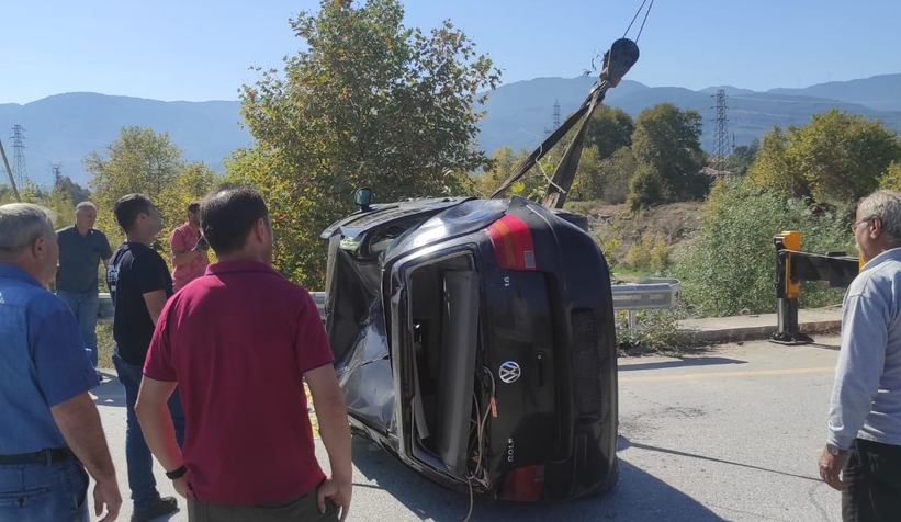 Otomobil Köprüden uçtu 