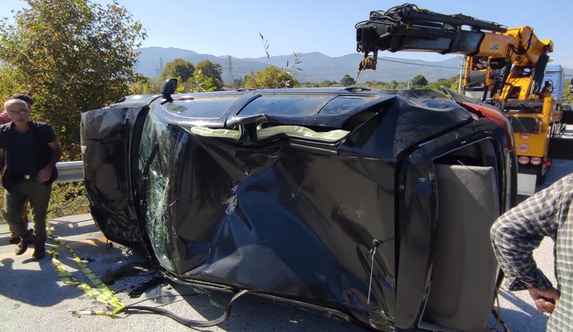 Otomobil Köprüden uçtu 