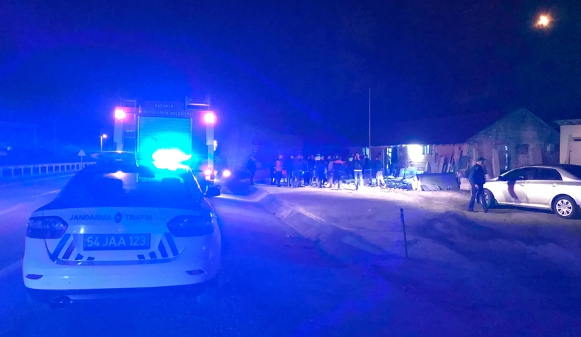 Otomobil mermer atölyesine girdi