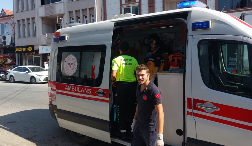 Otomobil sürücüsü çocuğu çarpıp kaçtı