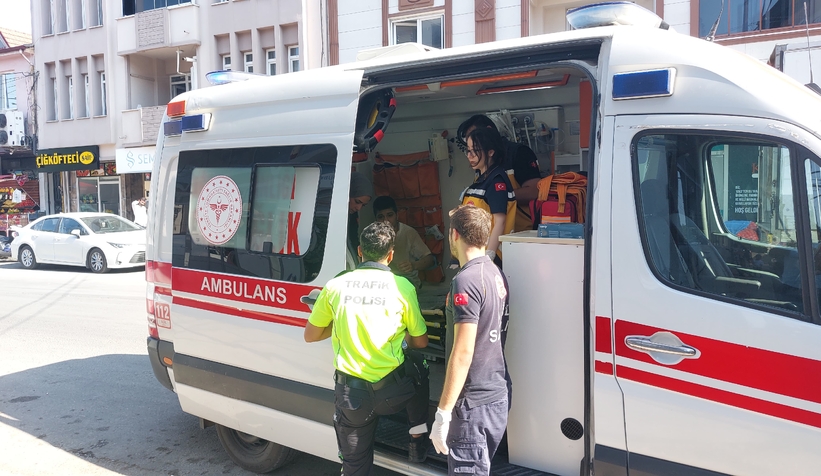 Otomobil sürücüsü çocuğu çarpıp kaçtı