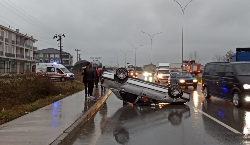Otomobil takla atıp karşı yöne geçti