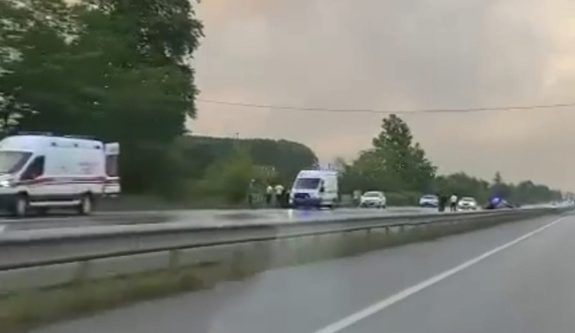 Otomobil takla attı: 2 yaralı