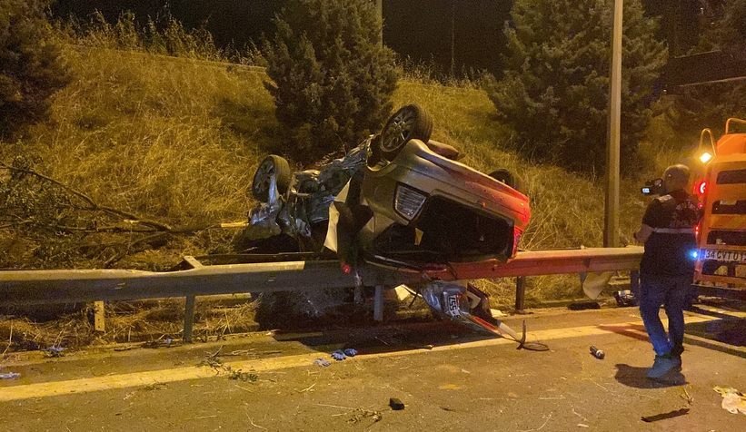 Otomobil takla attı: 3 ölü