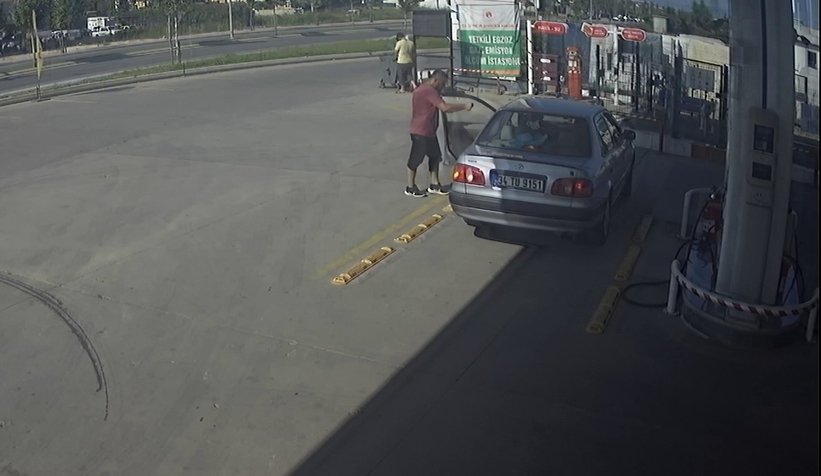 Otomobili böyle gasp etti; Suç dosyası kabarık